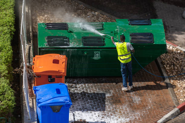 Best Pressure Washing Contractors  in Hightstown, NJ
